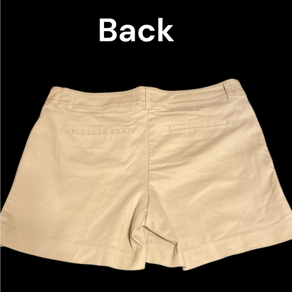 The Limited Women's Tan Shorts - Picture 5 of 6